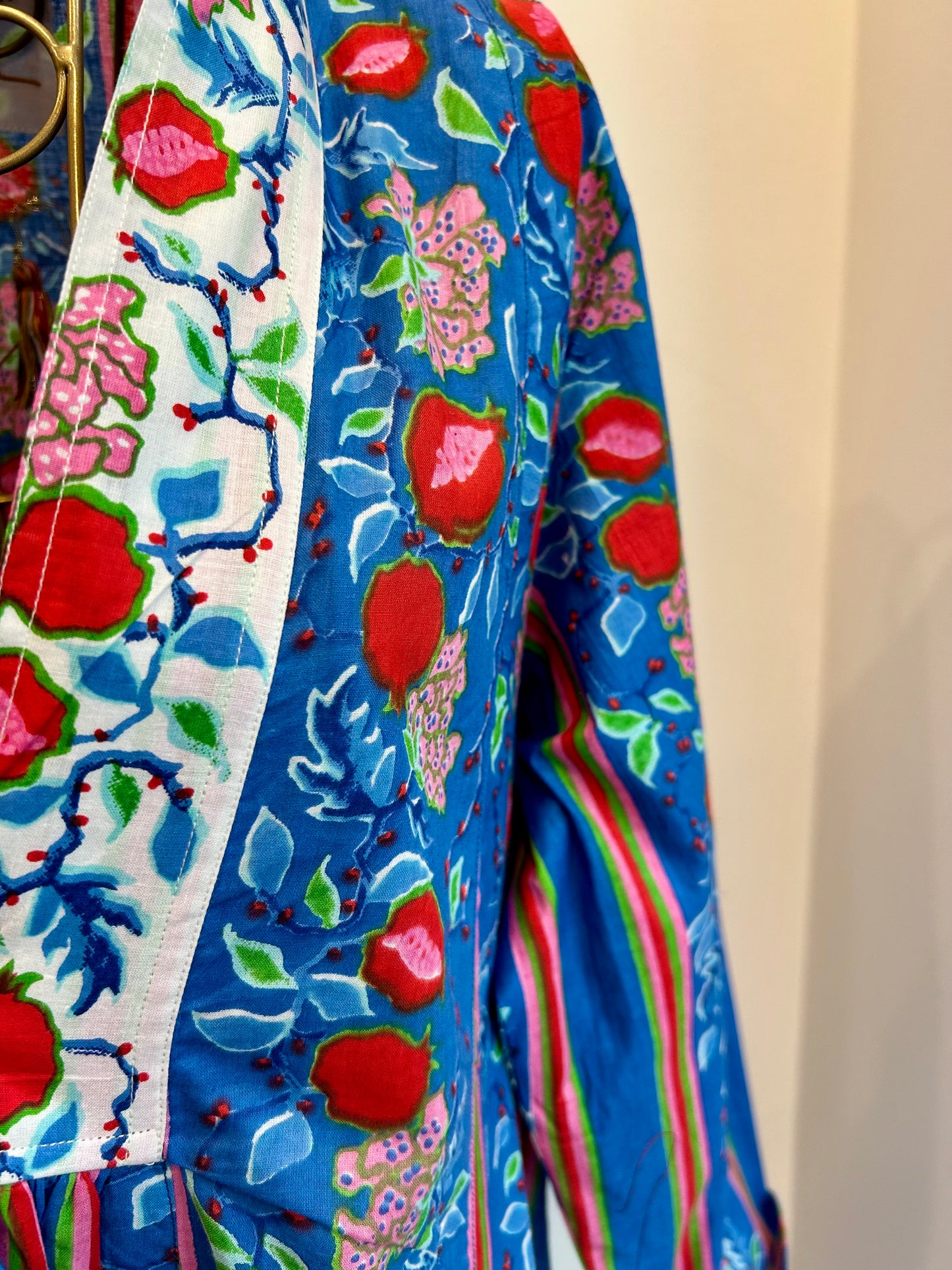 Robe Iris