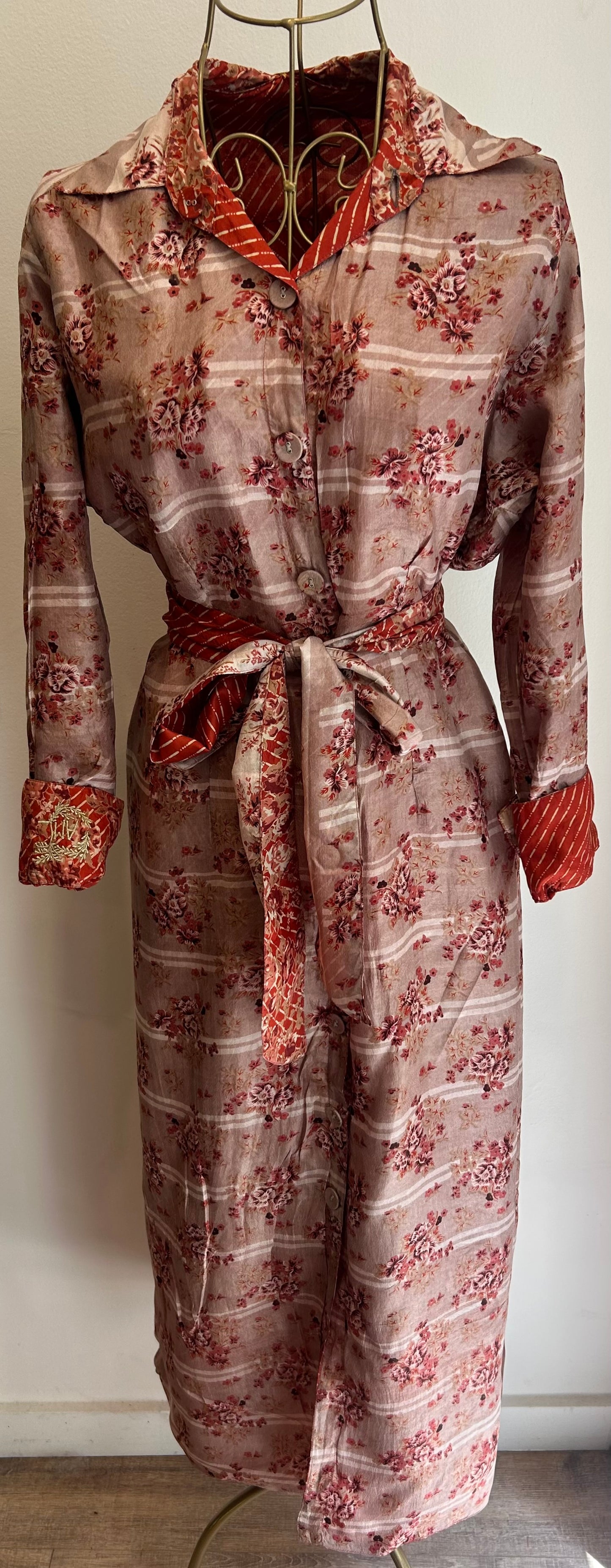 Robe Valentine