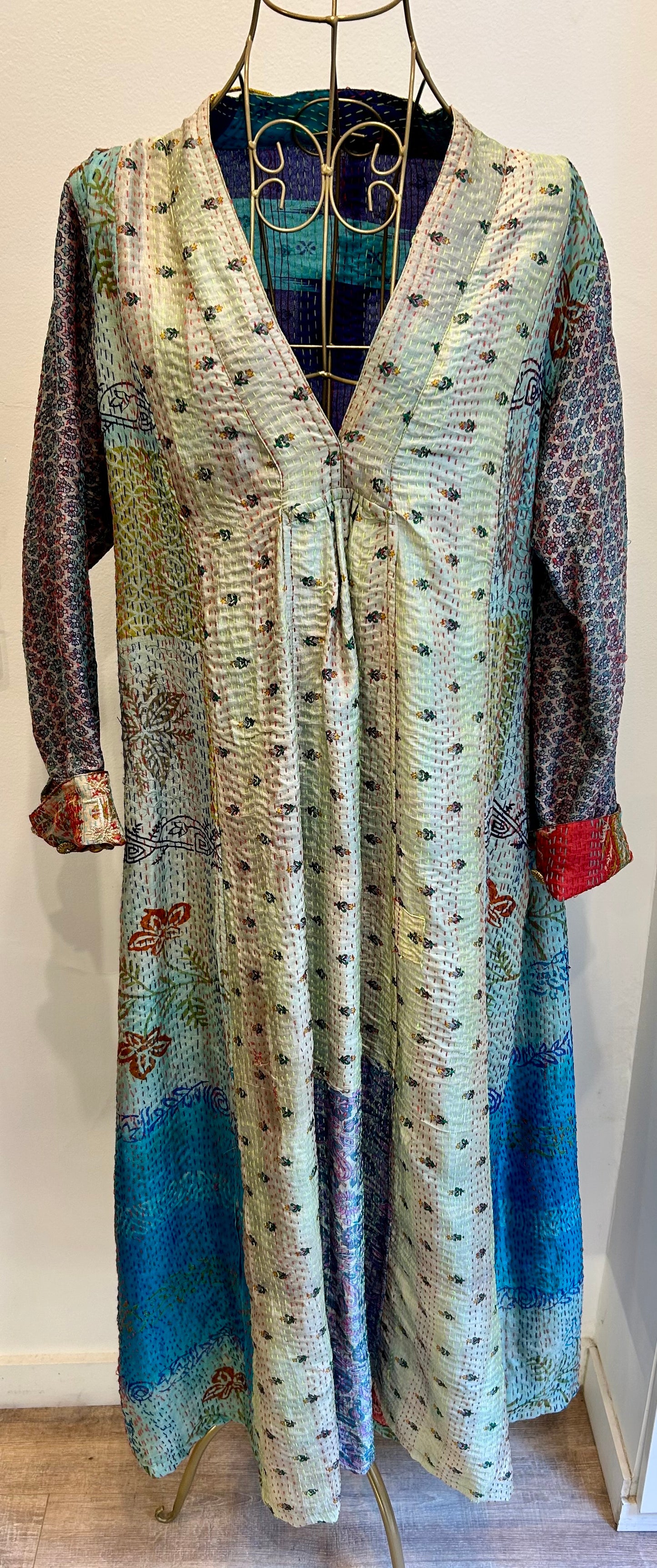 Robe Iris