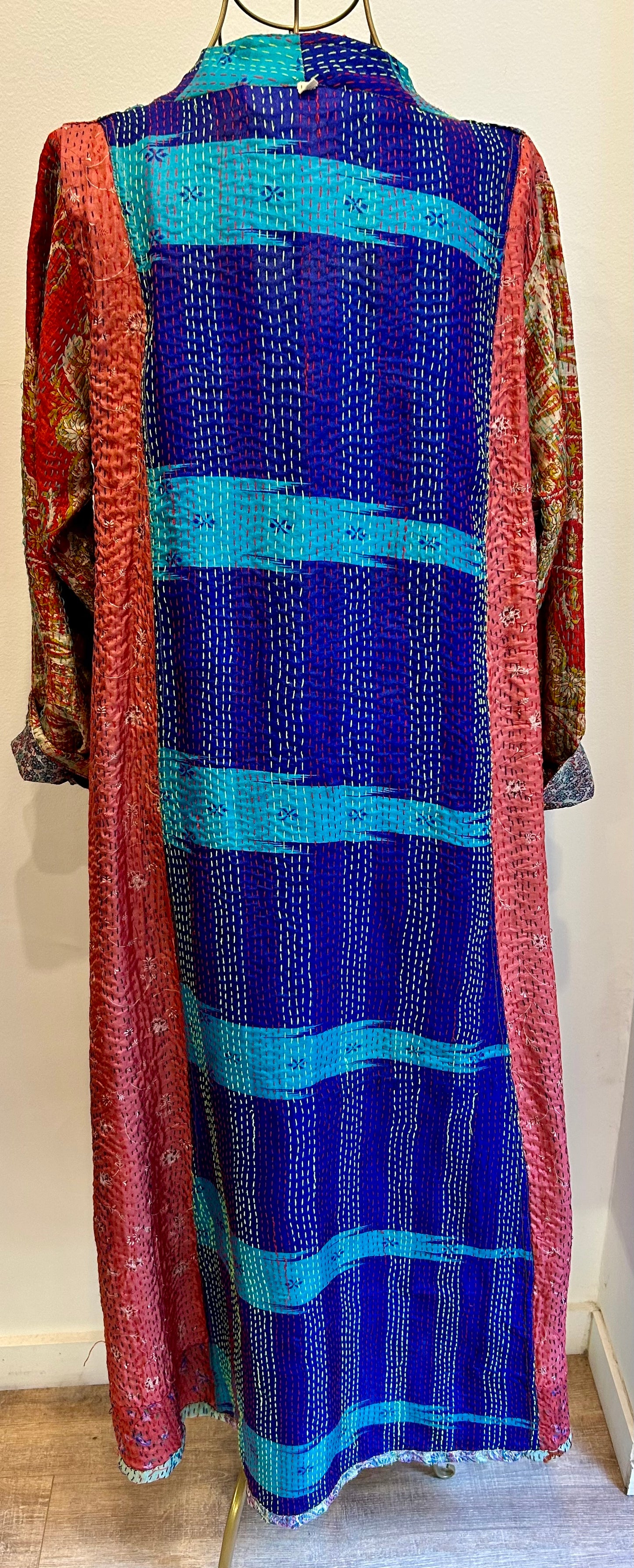 Robe Iris