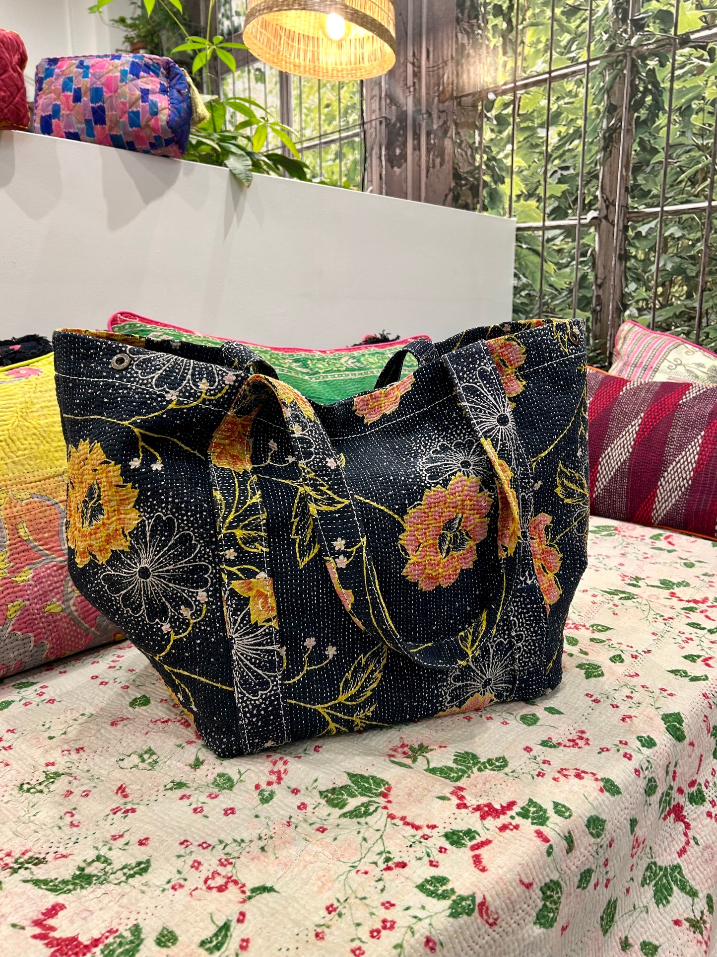 Sac en Kantha